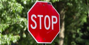 Image of stop sign