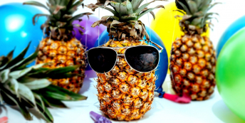 Image of pineapple in sunglasses