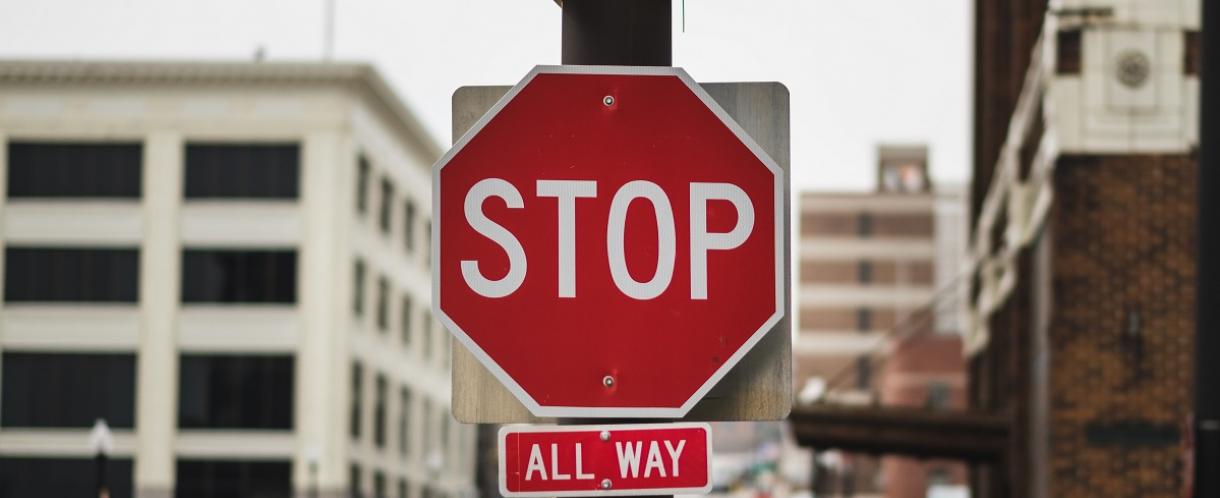 Image of stop sign