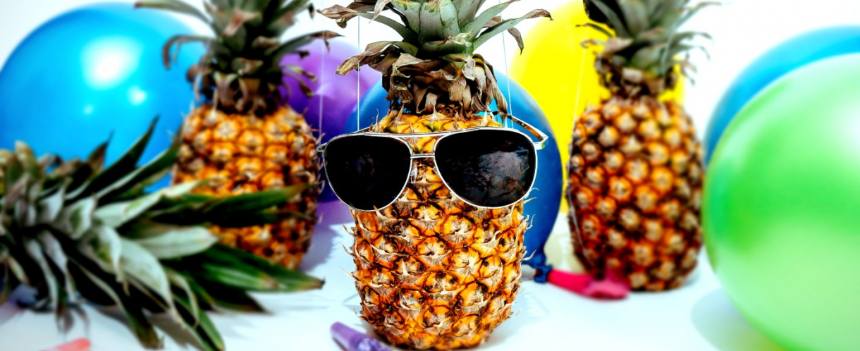 Image of pineapple in sunglasses